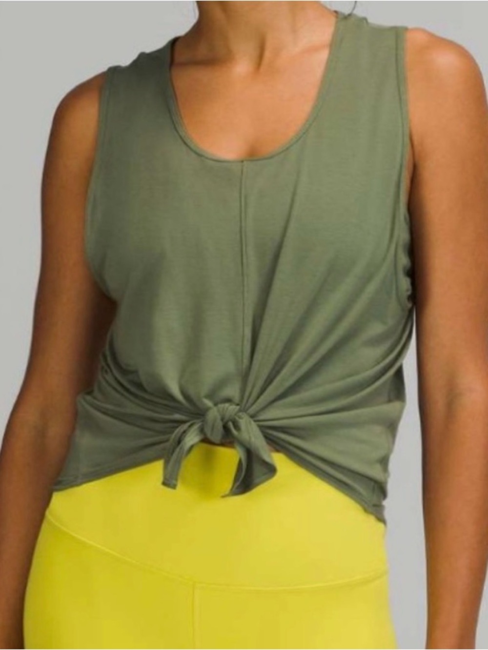 lululemon Flow Y 2-in-1 Yoga Tank Top Built-In Sports Bra Green Twill Size 4